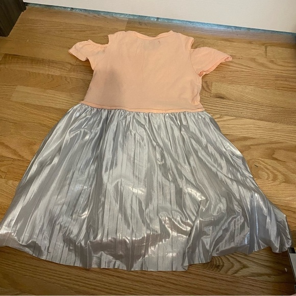 Betsey Johnson Unicorn Dress Sz 10 Cold Shoulder Peach Silver Pleated Kids Girls - Picture 9 of 9